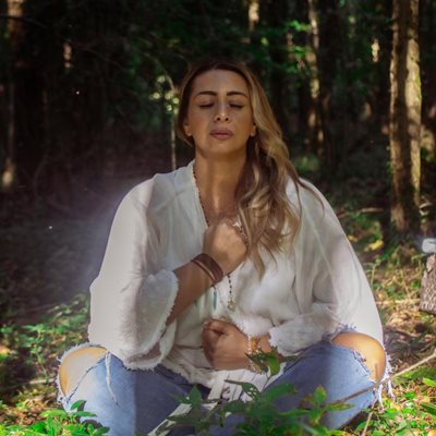 Tijen Omer. Reiki Master, Life Coach, and Breathwork Facilitator